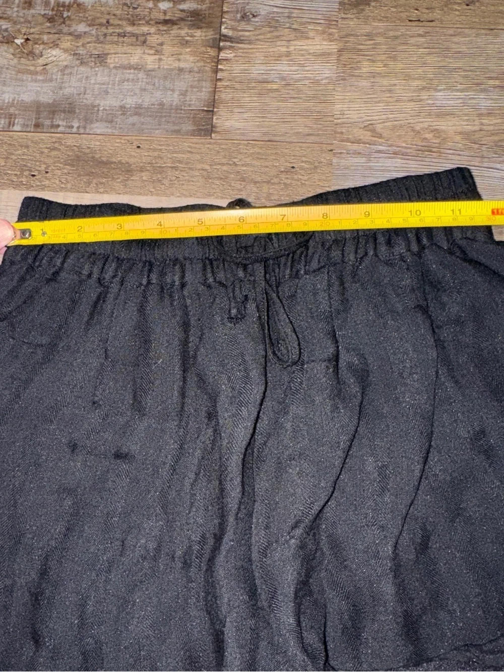 Hyfve Black Flowy Beach Shorts Size Small Elastic Waist Lightweight Lined Boho